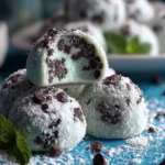 Mint Chocolate Chip Snowball Cookies: A Sweet Delight! First Image